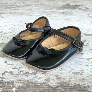 🌵Vintage Black Leather Mary Jane Style Baby Girl Shoes
